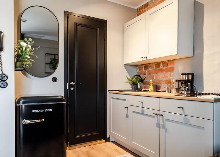 Dreamstay Avangard - Shared Roof Terrace, High Speed Wifi 200 Mbps & Gym 아파트 탈린