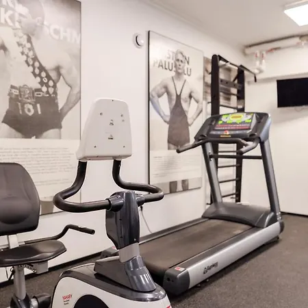 아파트 Dreamstay Avangard - Shared Roof Terrace, High Speed Wifi 200 Mbps & Gym 탈린